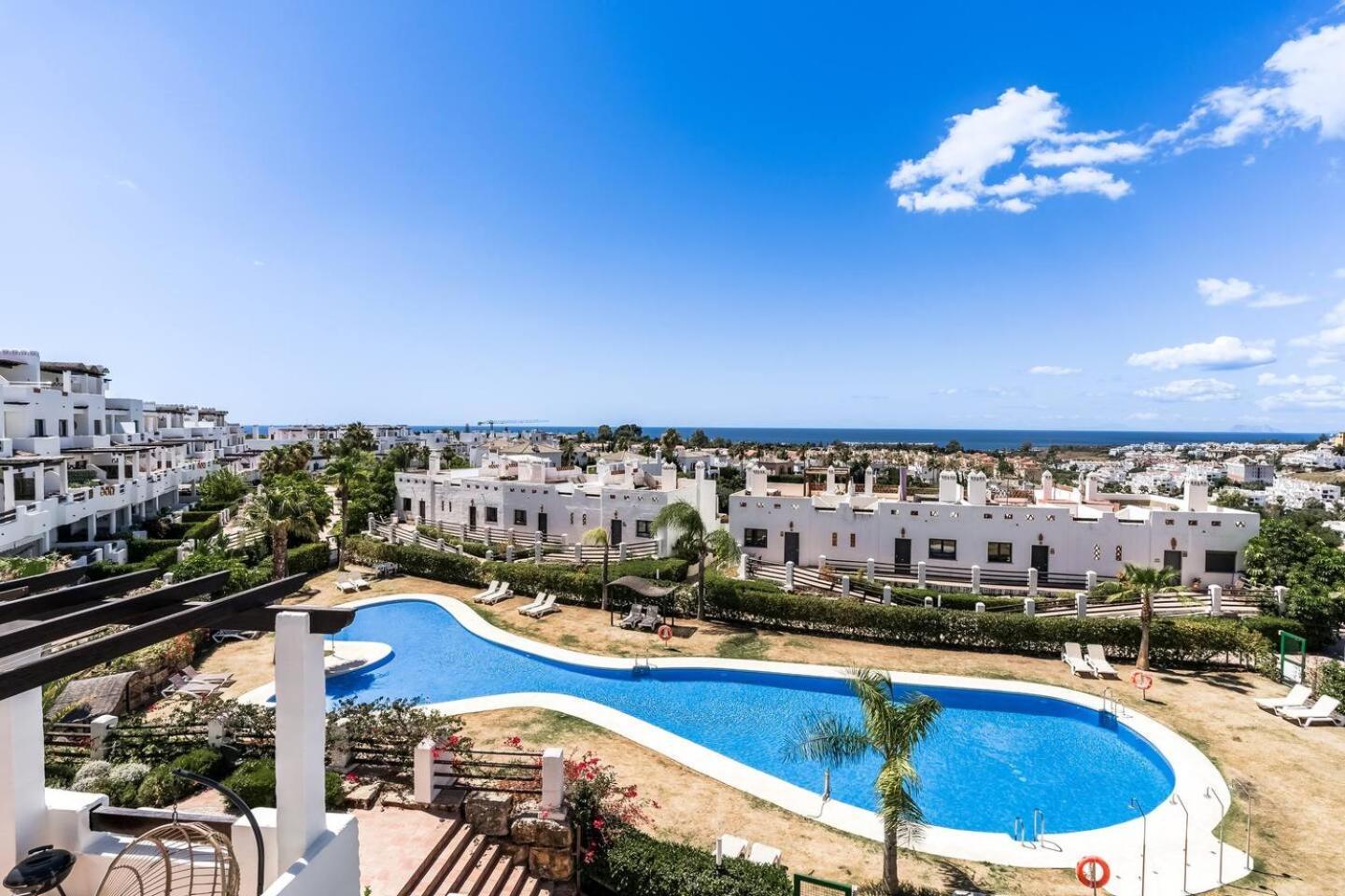 Penthouse Met Jacuzzi En Geweldig Uitzicht Estepona