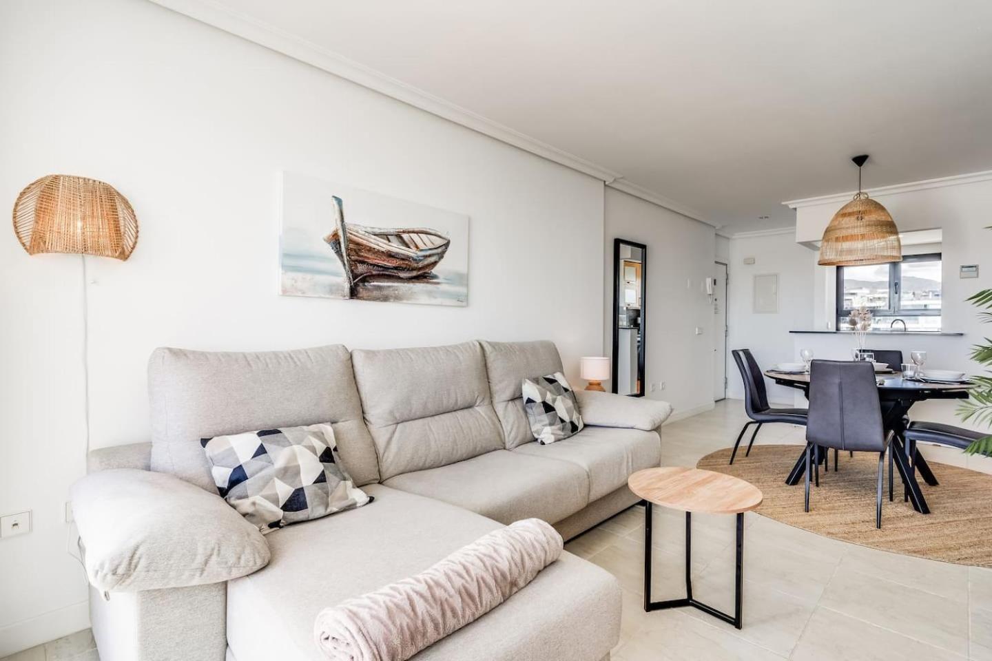 Penthouse Met Jacuzzi En Geweldig Uitzicht * Estepona