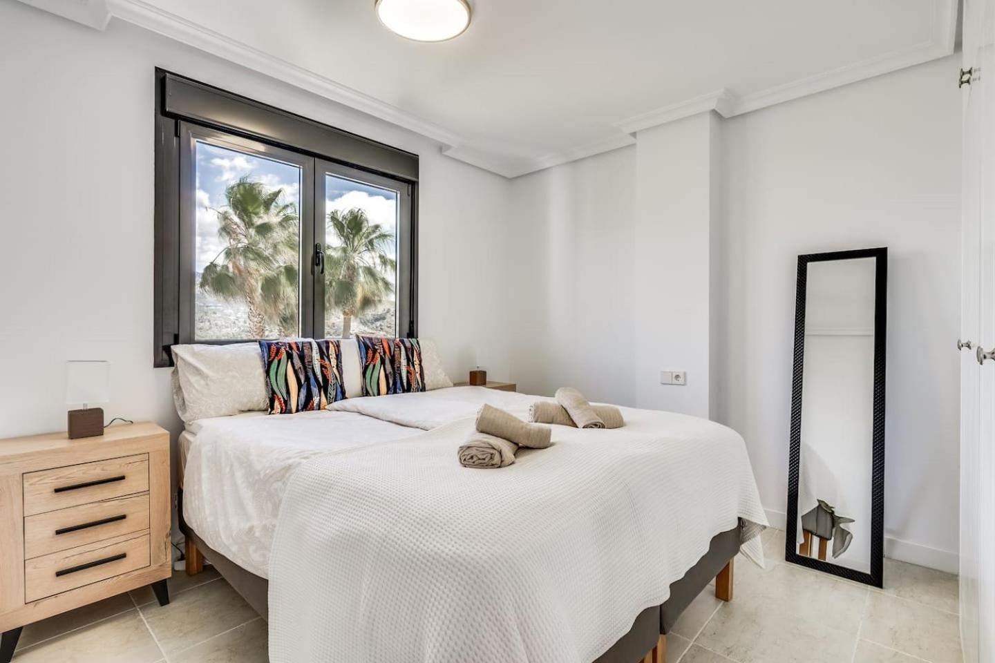 Penthouse Met Jacuzzi En Geweldig Uitzicht Apartment *