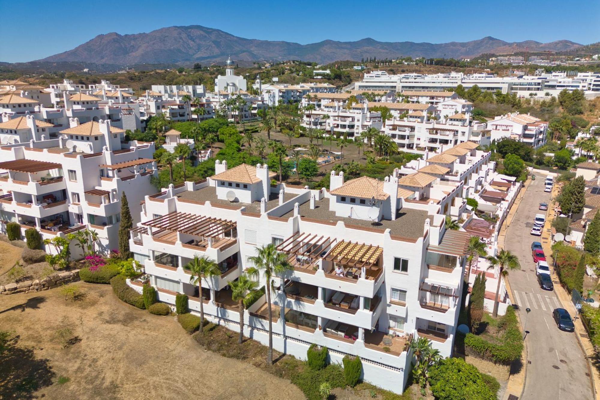 Fantastico Con Vistas Panoramicas En Selwo Apartment