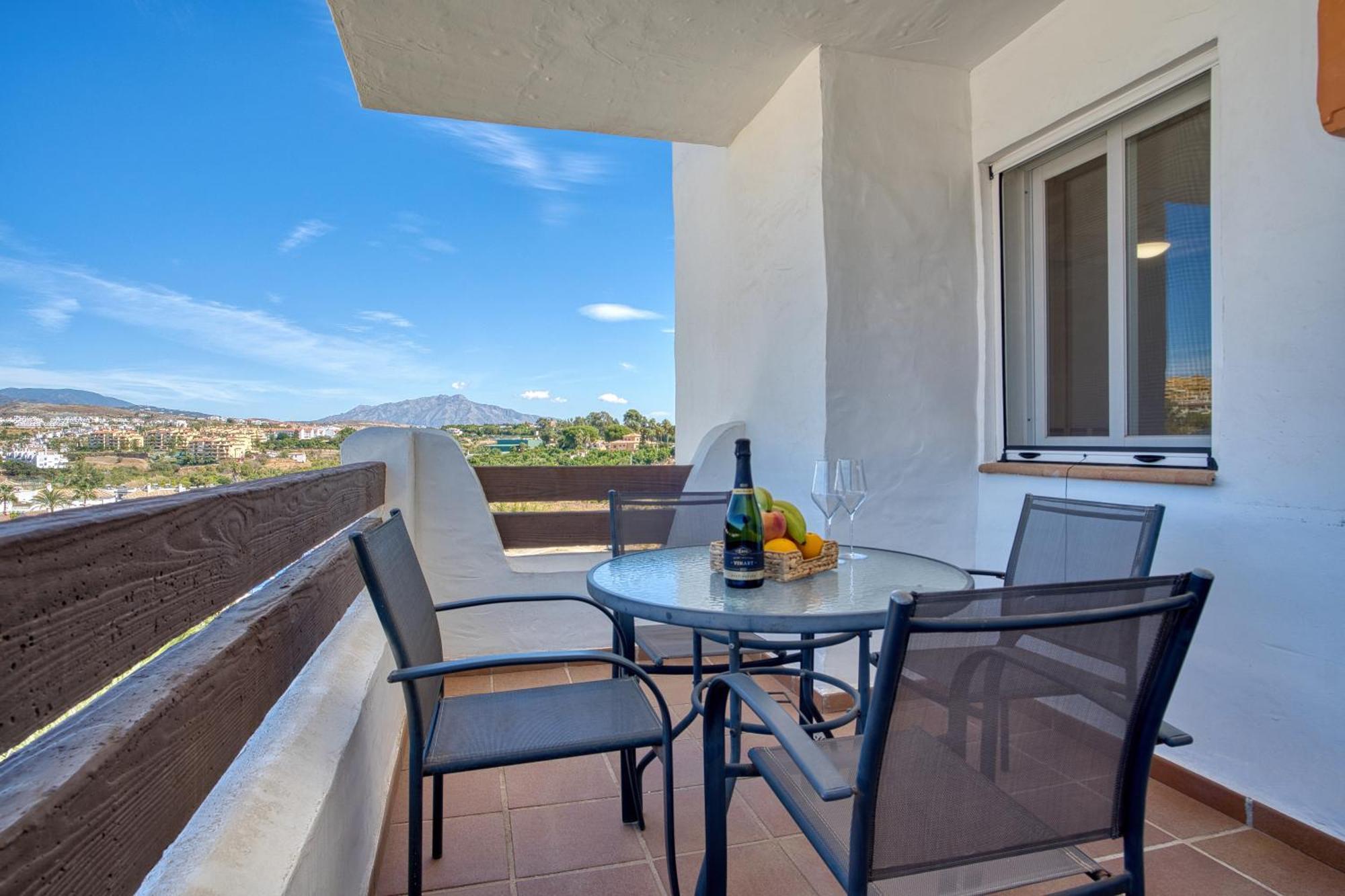 Fantastico Con Vistas Panoramicas En Selwo Apartment