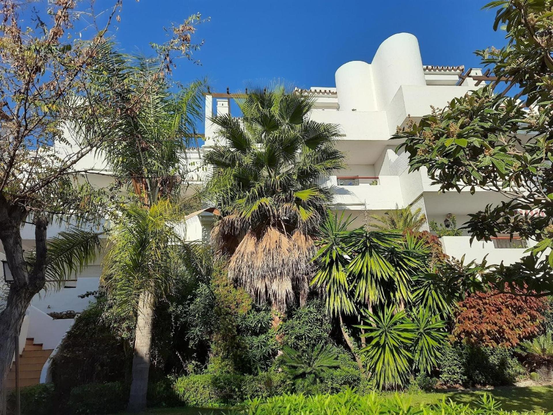 Gemuetliche In Bel Air Estepona
