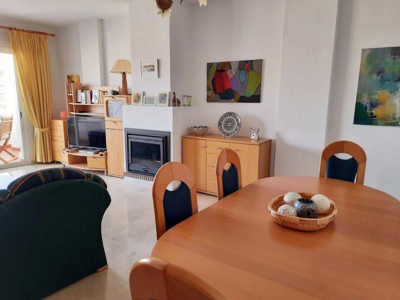 Gemuetliche In Bel Air Apartment Estepona