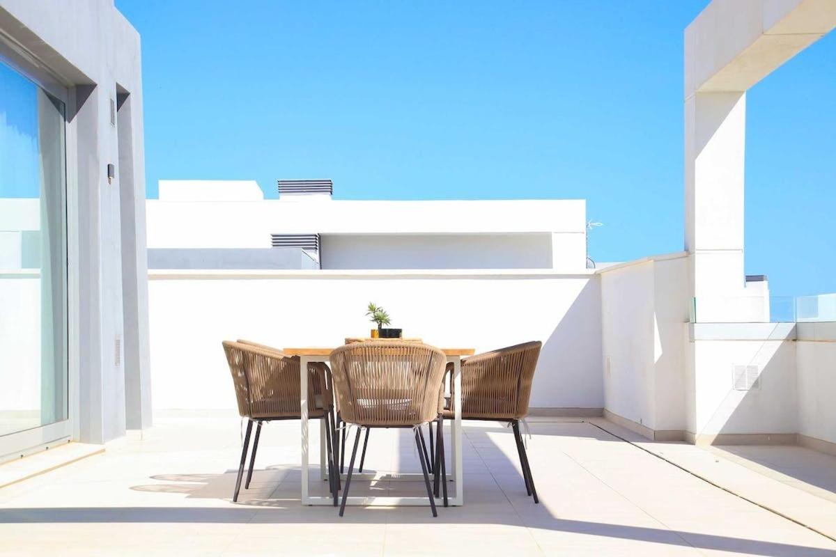 3 Bedroom Penthouse Vanian Gardens - Estepona