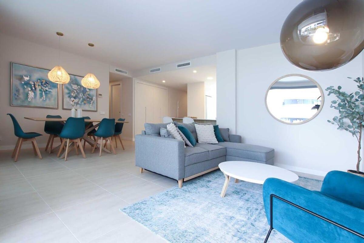 Vanian Gardens 4 Bedroom Ap Apartamento *