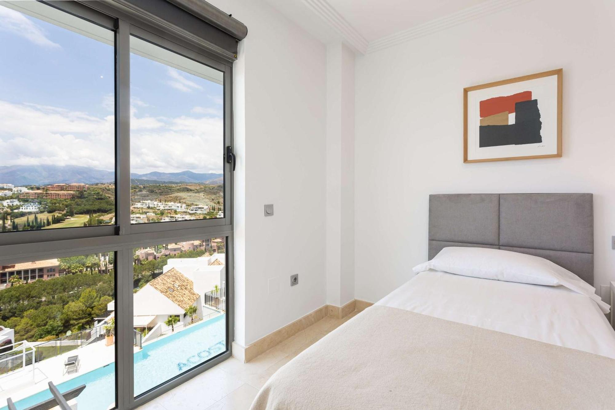 Mediterranean Swing - Acosta 5 Apartment