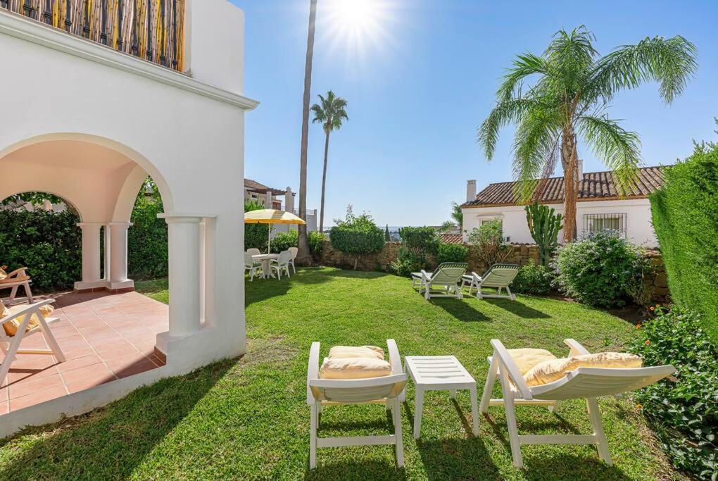 Apartment Spacious White Spanish Style House With Sea Views