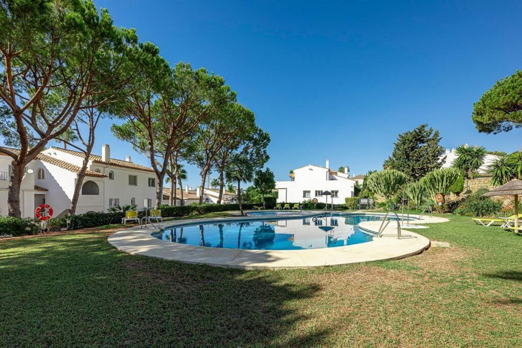 Apartment Spacious White Spanish Style House With Sea Views Estepona