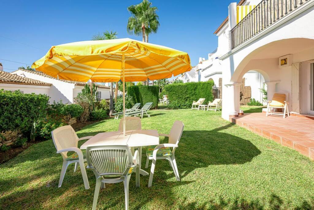 Spacious White Spanish Style House With Sea Views * Estepona
