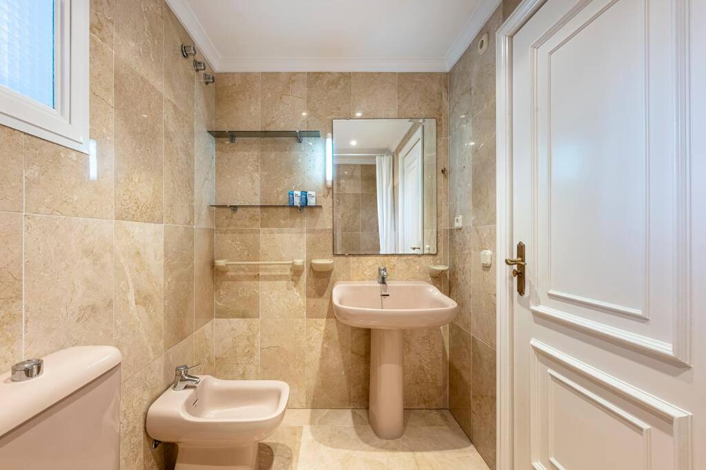 Spacious White Spanish Style House With Sea Views Estepona
