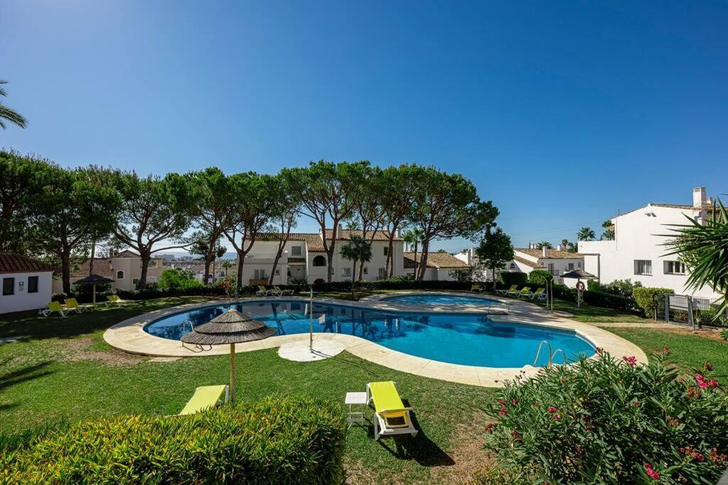 Spacious White Spanish Style House With Sea Views Estepona