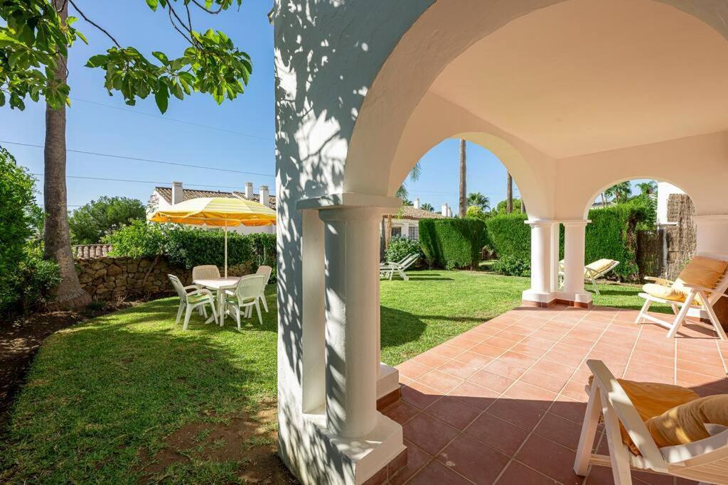 Apartment Spacious White Spanish Style House With Sea Views