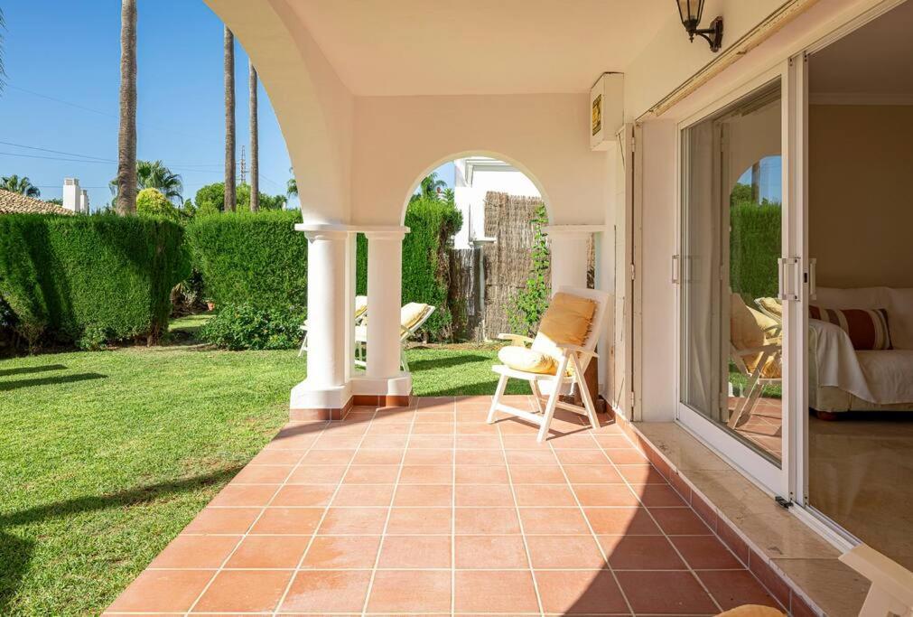 Spacious White Spanish Style House With Sea Views * Estepona