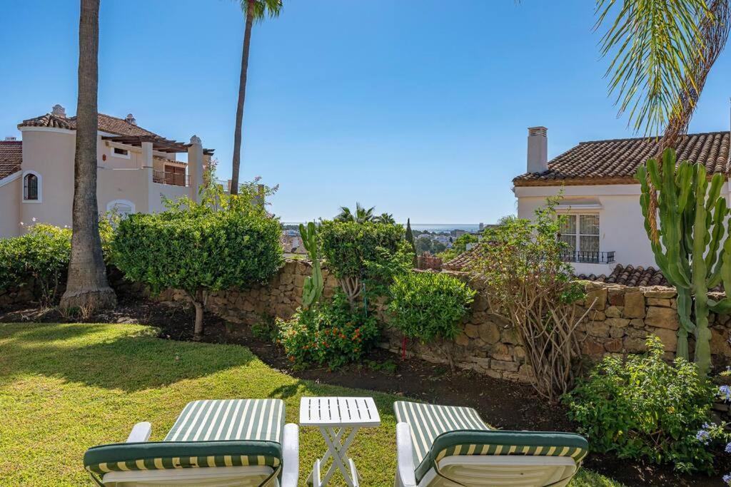 Apartment Spacious White Spanish Style House With Sea Views