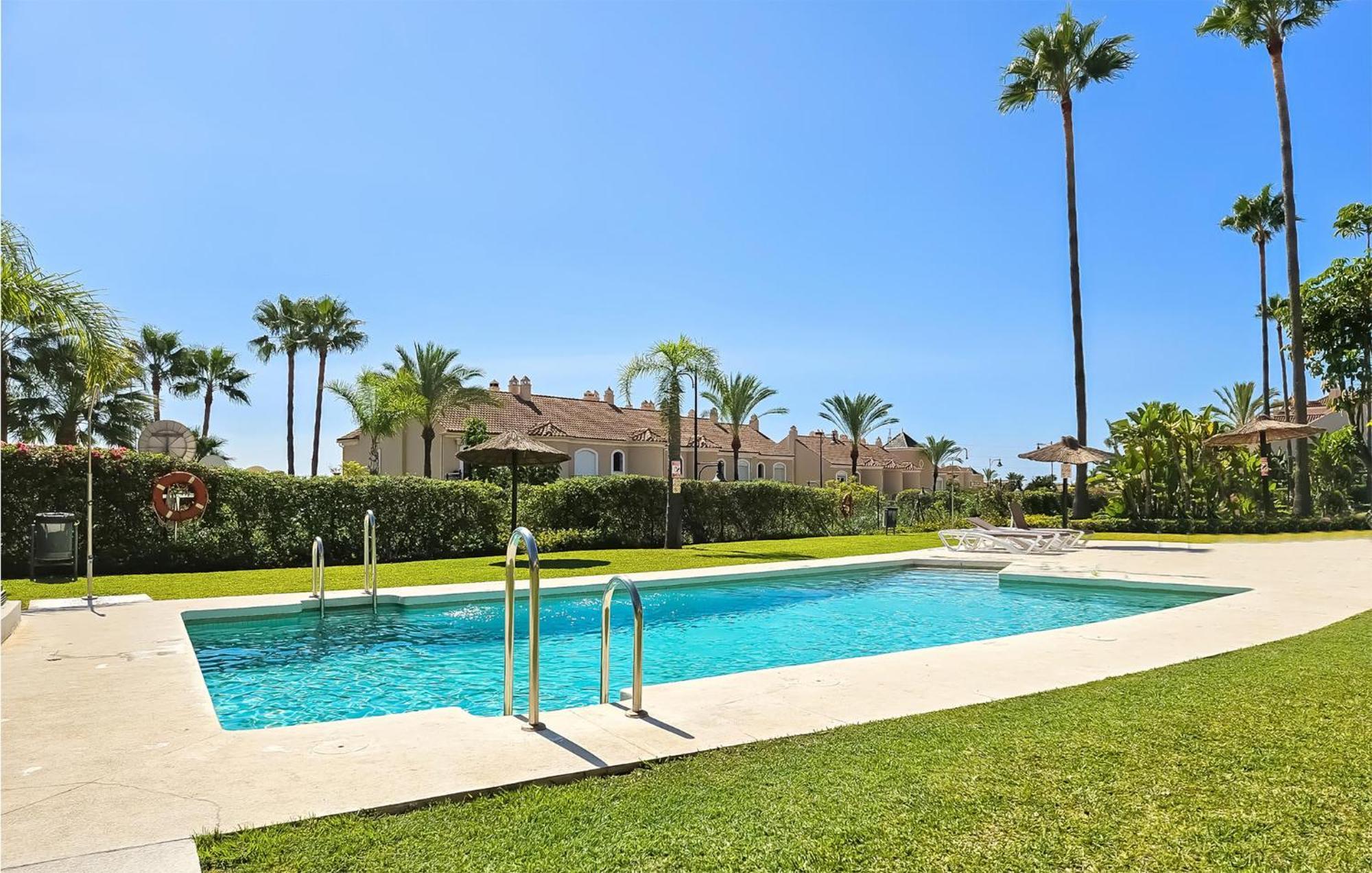 Amazing In Benahavis With Swimming Pool Holiday home