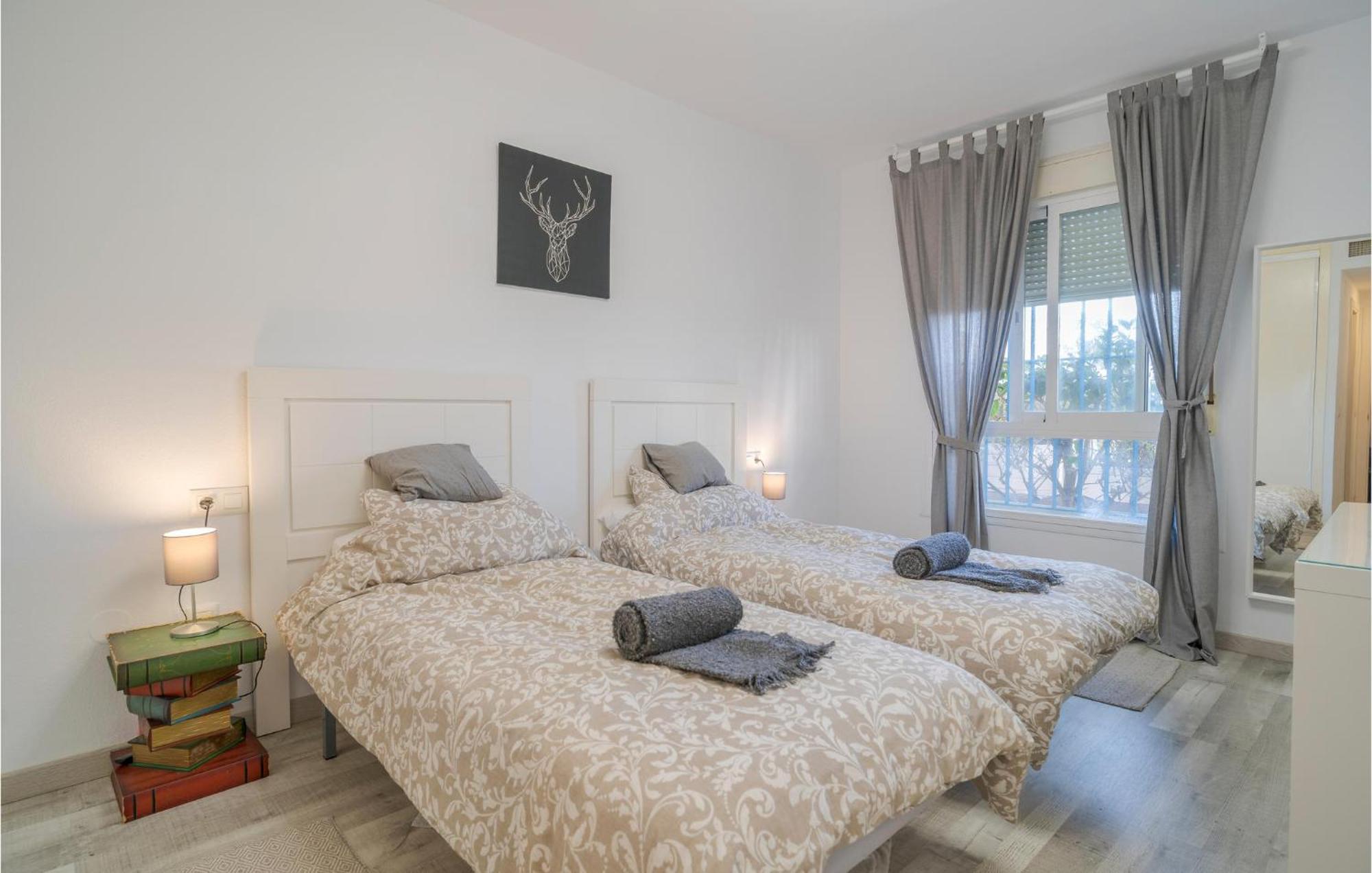 Gorgeous In With Kitchen * Estepona