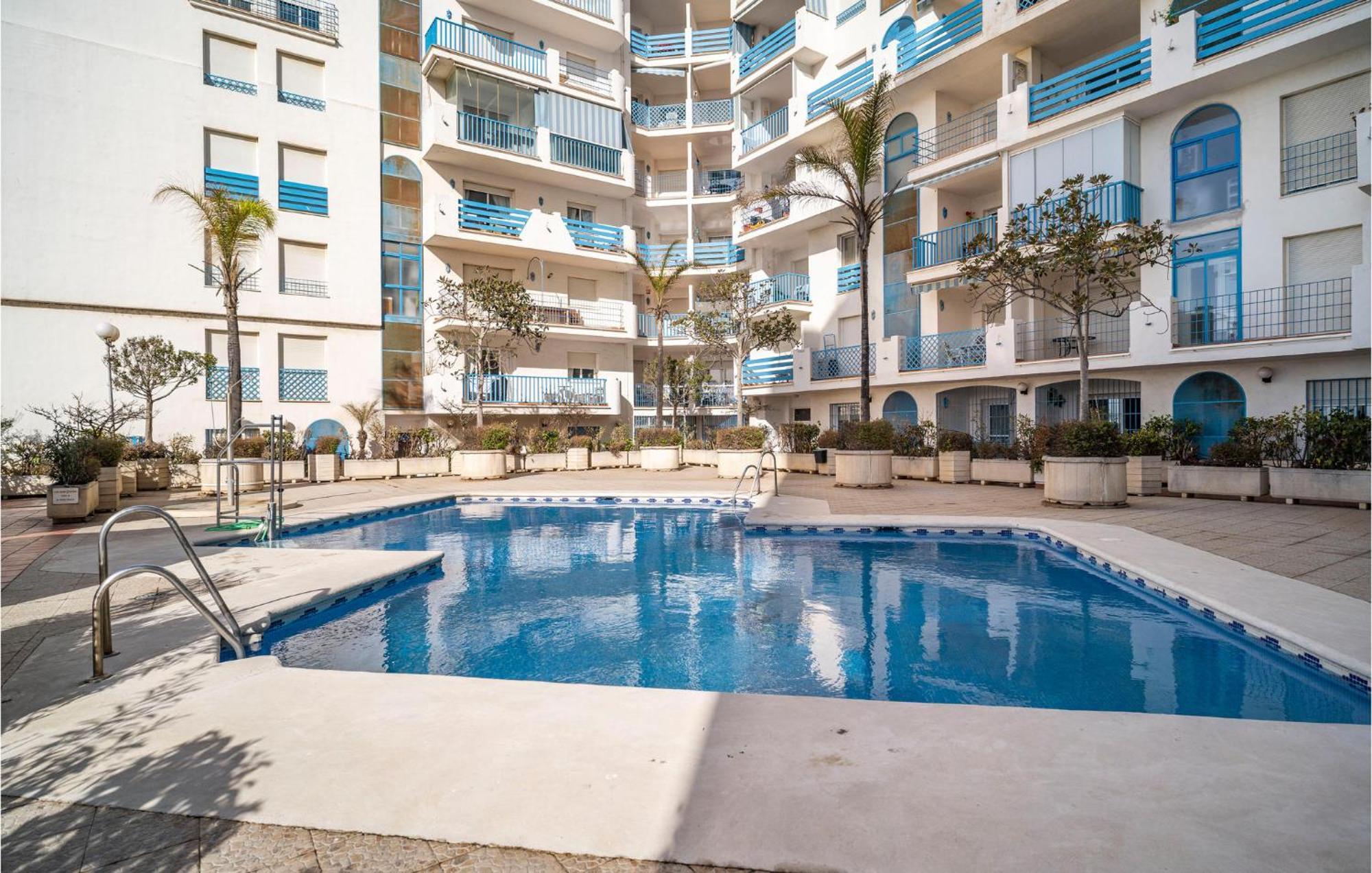 Gorgeous In With Kitchen * Estepona