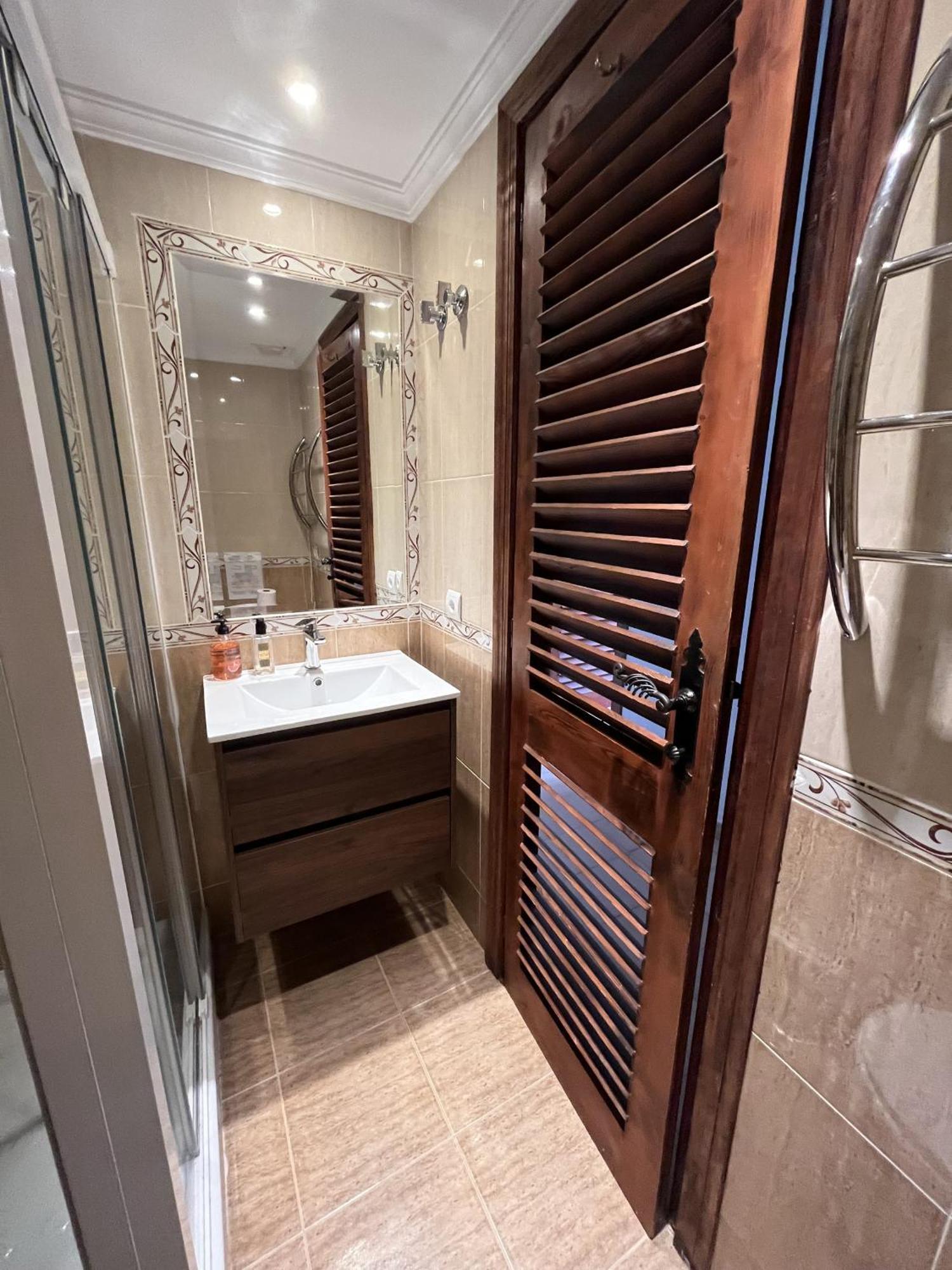 - Playa - 2 Con Amplio Jardin Al Lado Del Mar Ev1 Apartment *