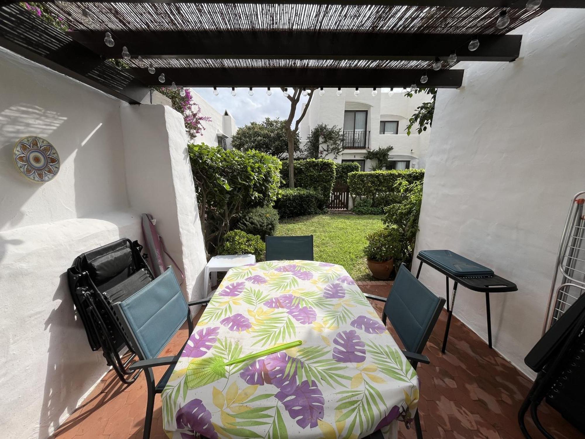 Apartment - Playa - 2 Con Amplio Jardin Al Lado Del Mar Ev1 *