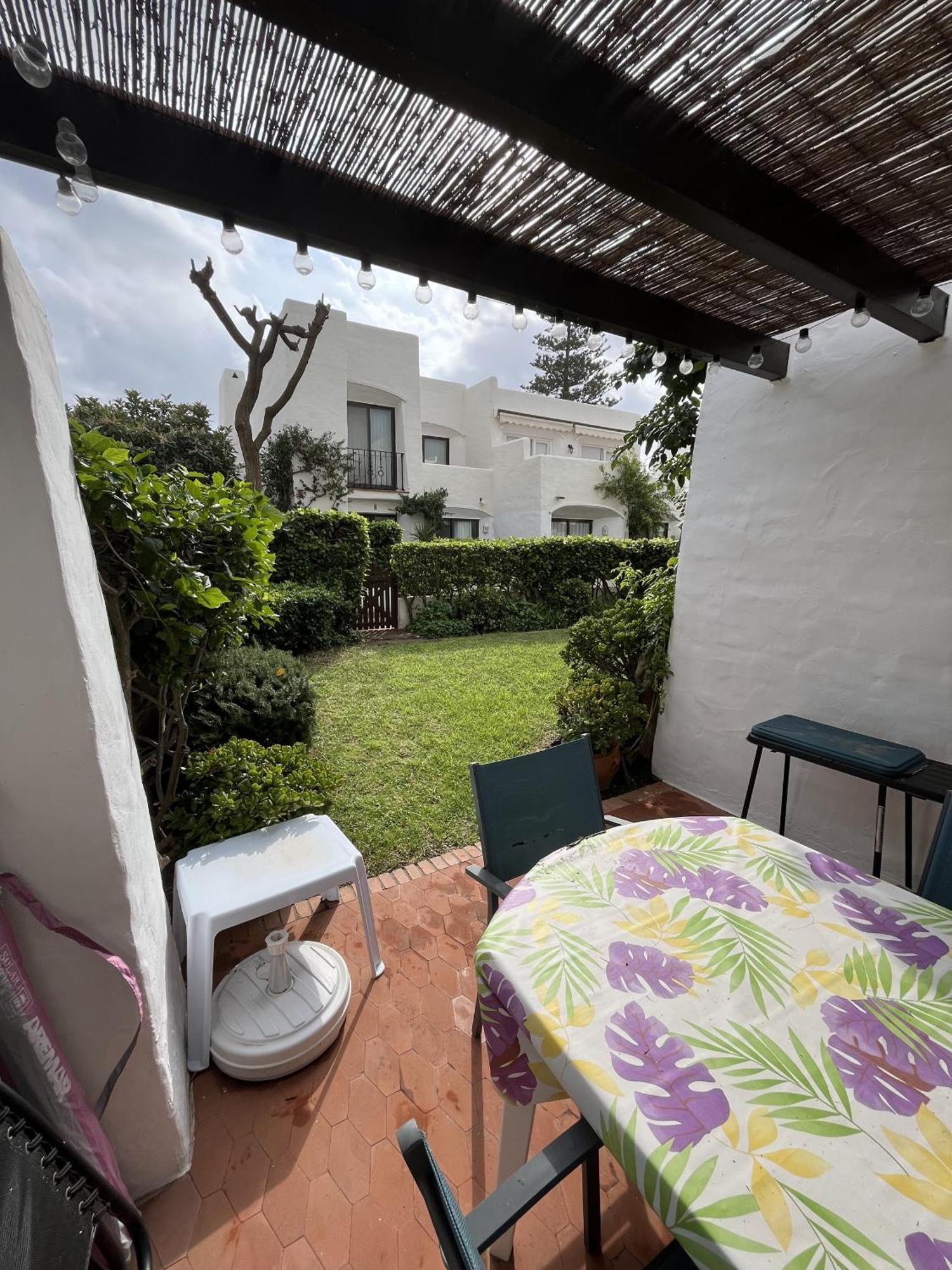 Apartment - Playa - 2 Con Amplio Jardin Al Lado Del Mar Ev1