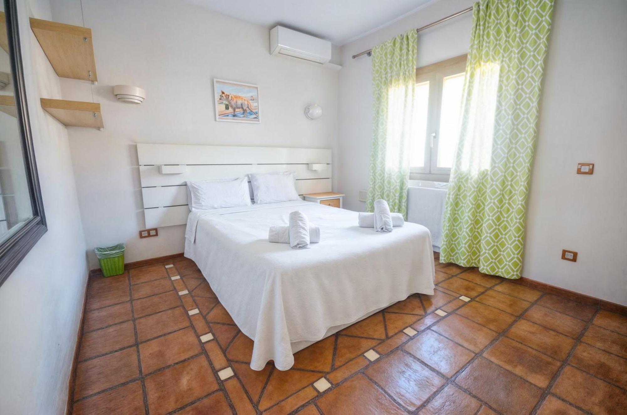Villa Luna- Pool With Jacuzzi By The Estepona