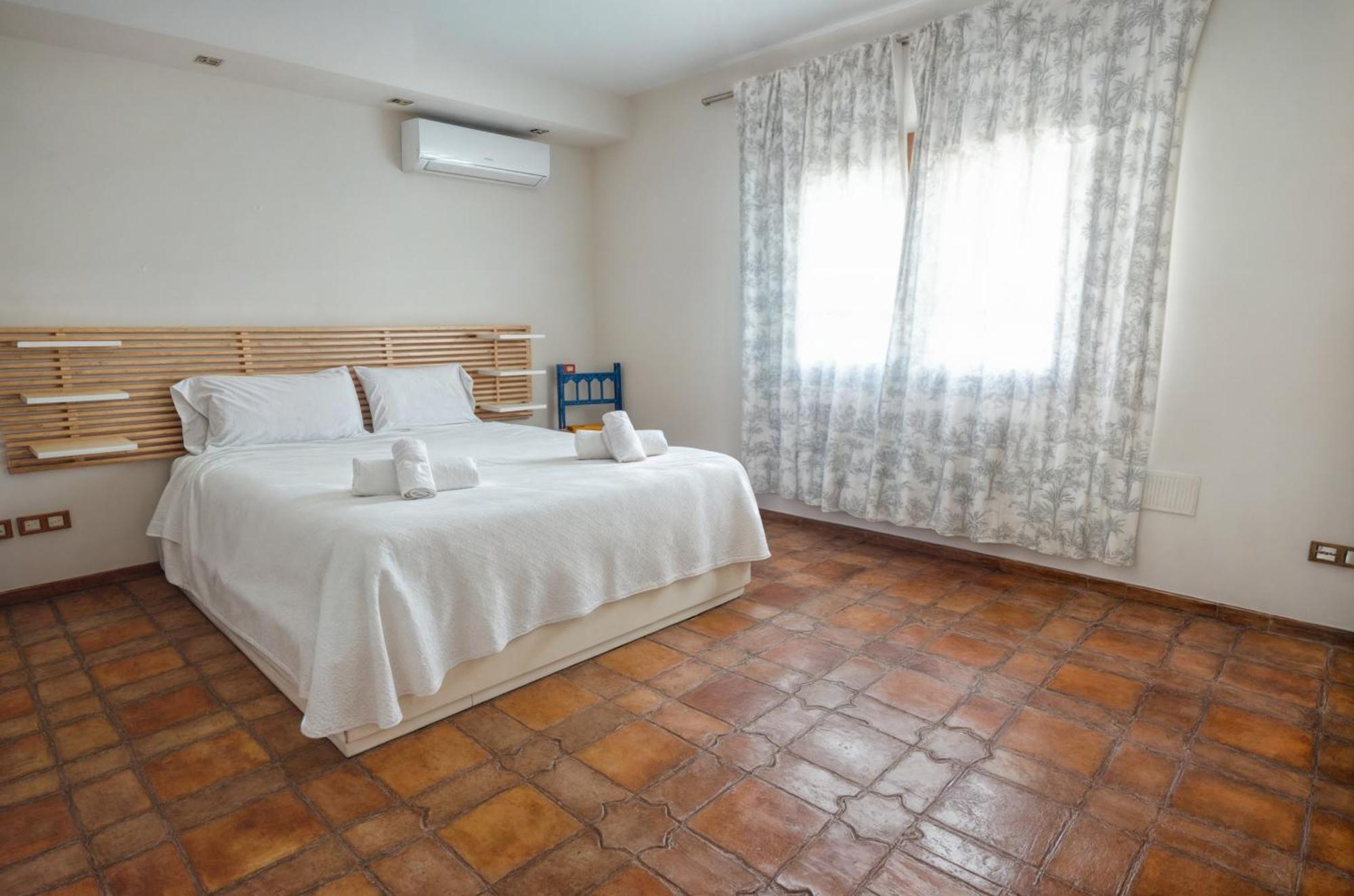 Luna- Pool With Jacuzzi By The * Estepona