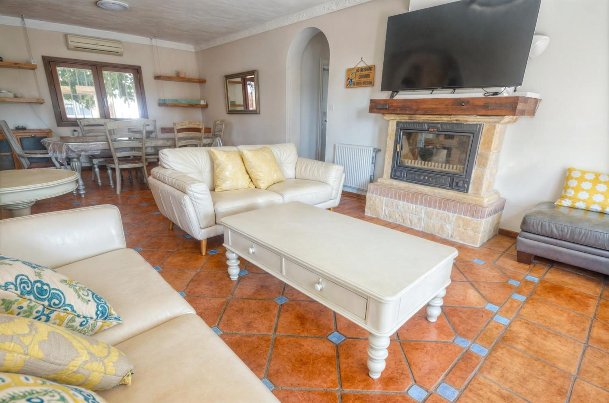 Villa Luna- Pool With Jacuzzi By The Estepona