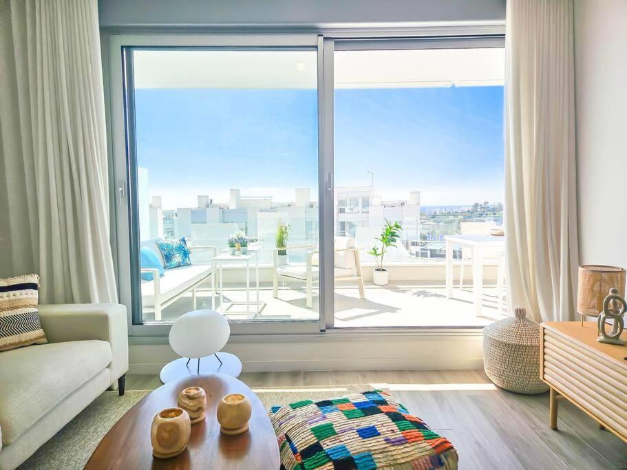 2 Bed In Le Mirage Iii, Cancelada Apartment Estepona
