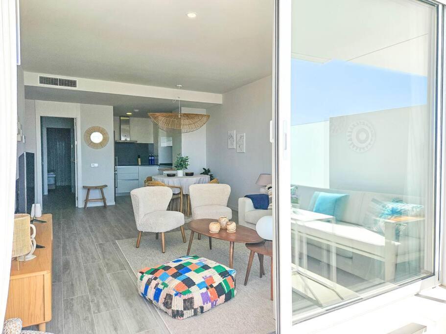 2 Bed In Le Mirage Iii, Cancelada Apartment *