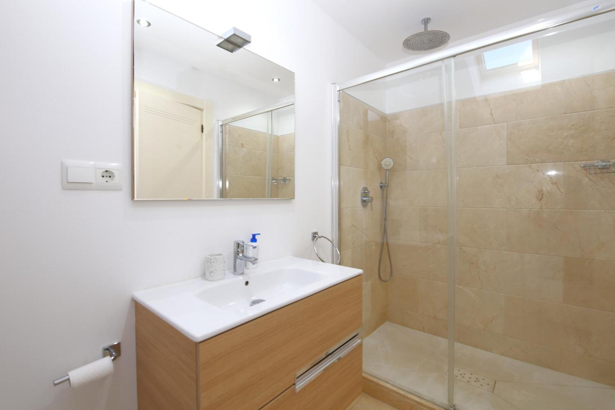 East Beachfront Townhouse Lunimar Holiday home *