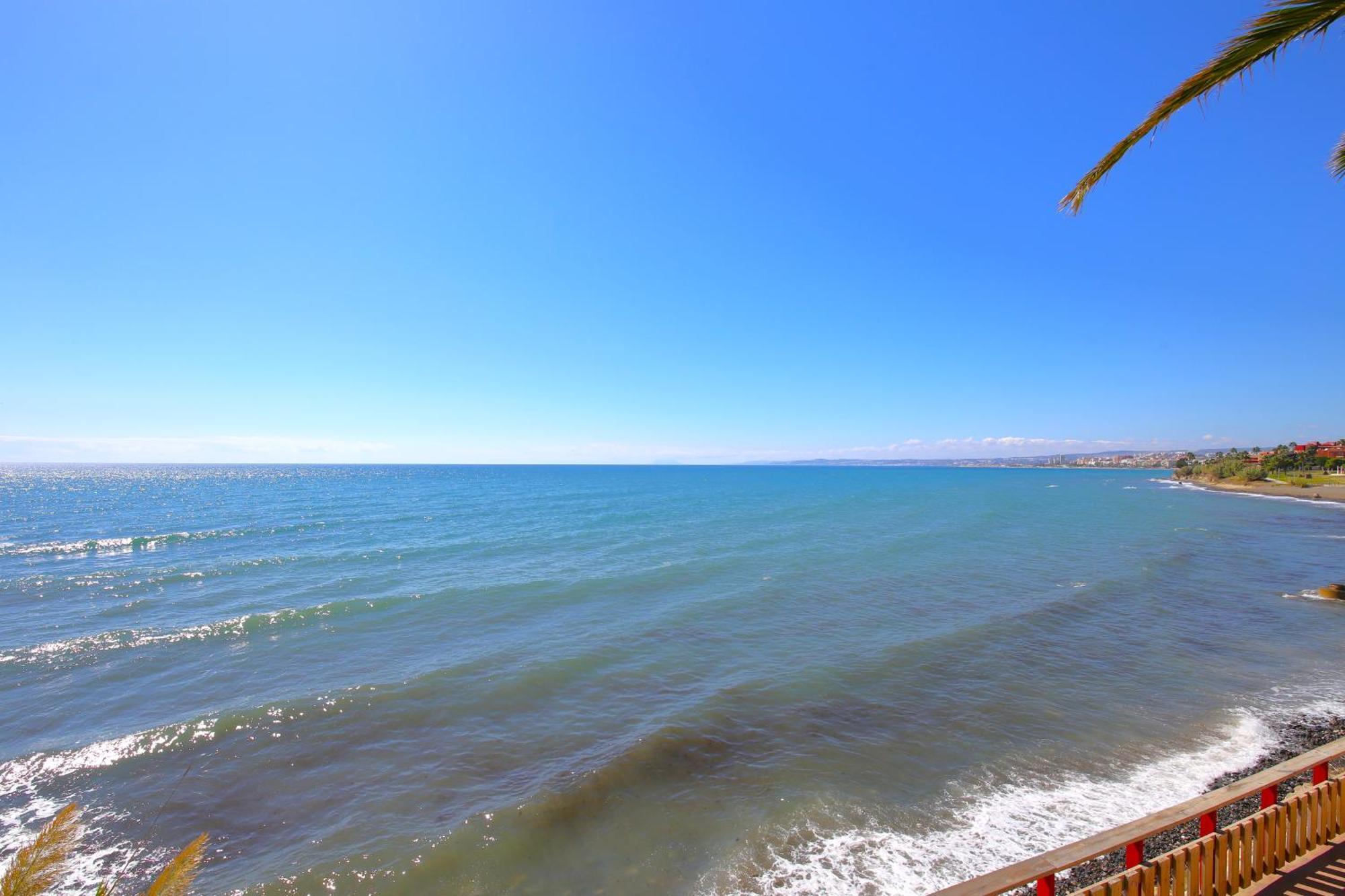 Holiday home East Beachfront Townhouse Lunimar *