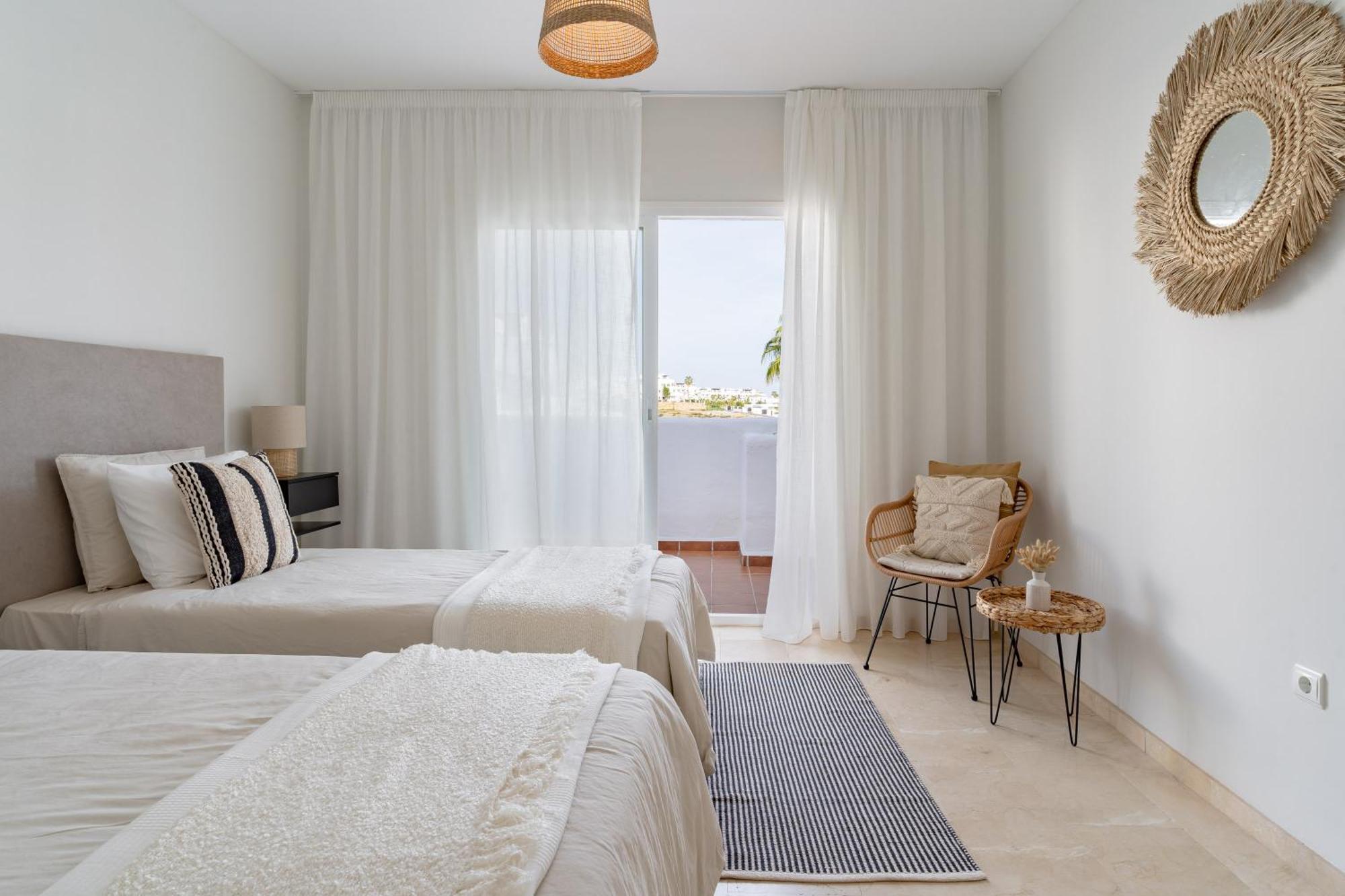 Casa Lunymar Apartment Estepona