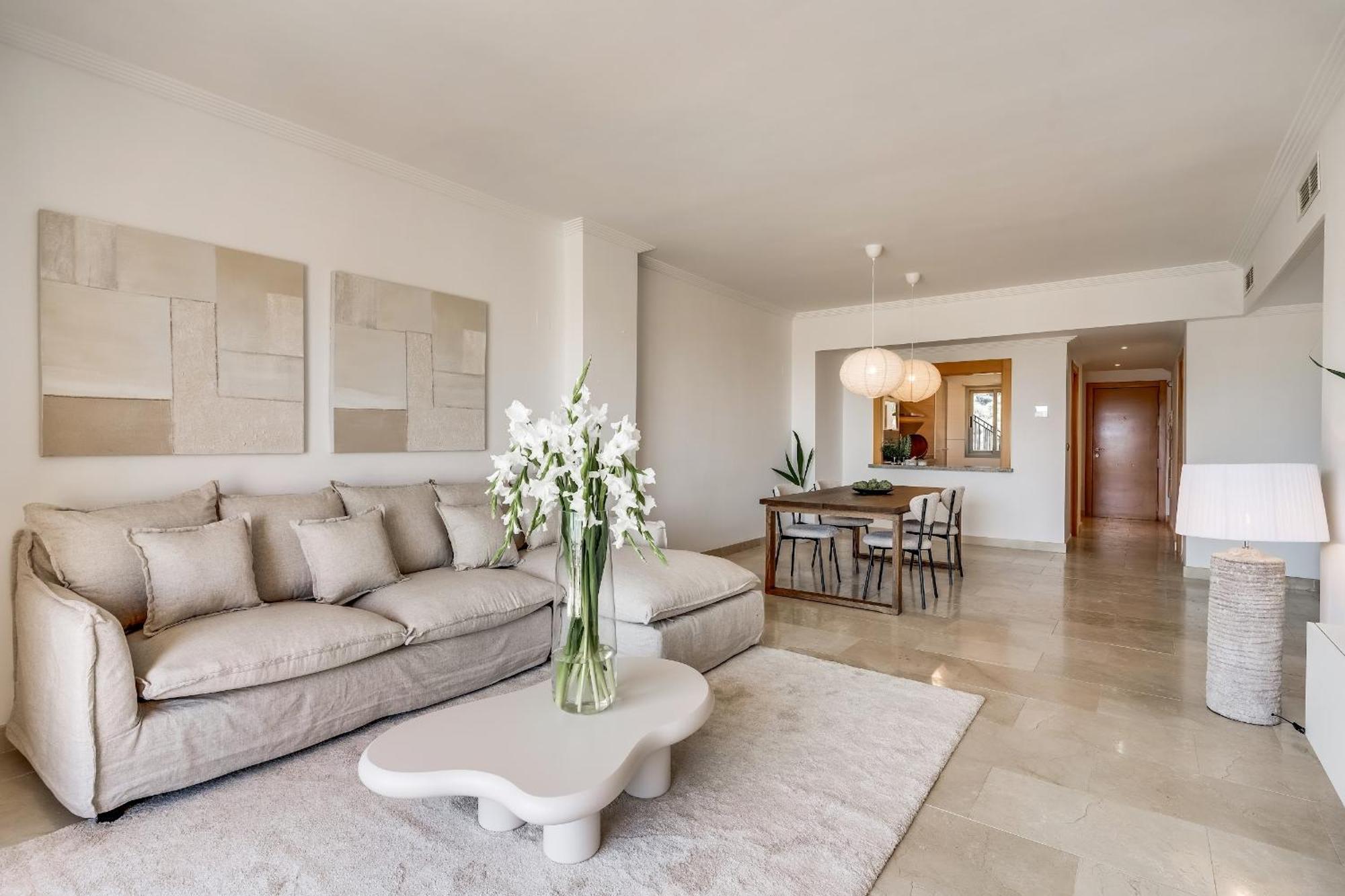 La Resina Sea View Brand New Apartment Estepona