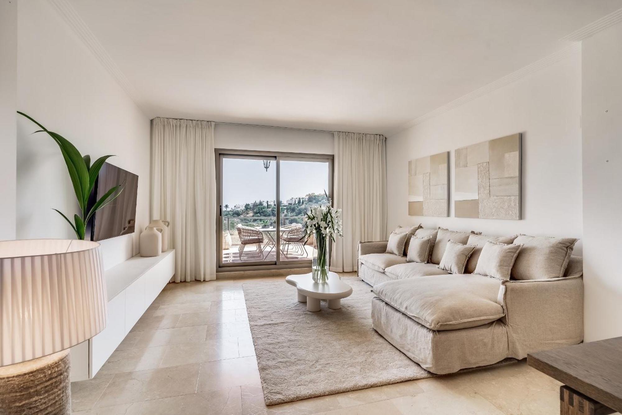La Resina Sea View Brand New Estepona