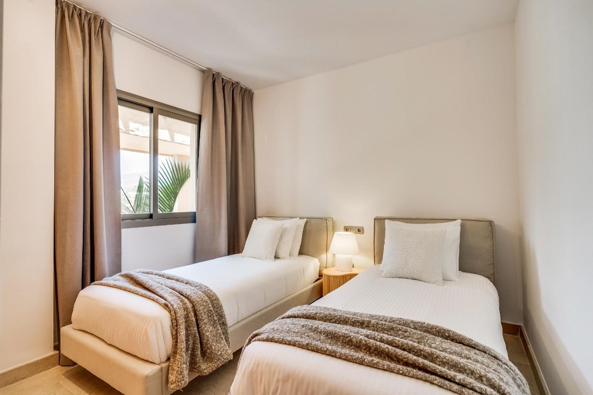 La Resina Sea View Brand New Apartment