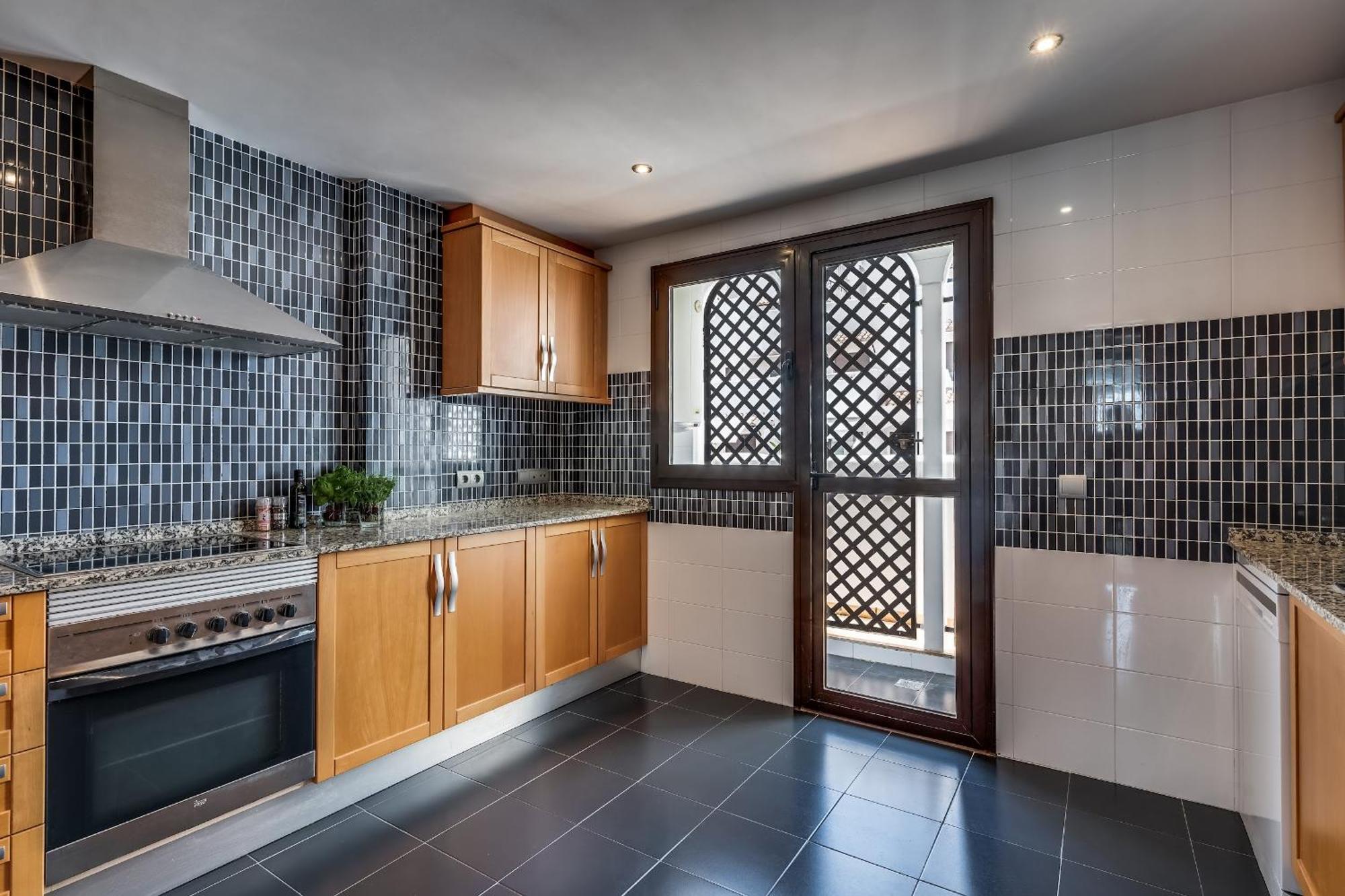 Nieuw Ingericht Penthouse Met Ruim Dakterras * Estepona
