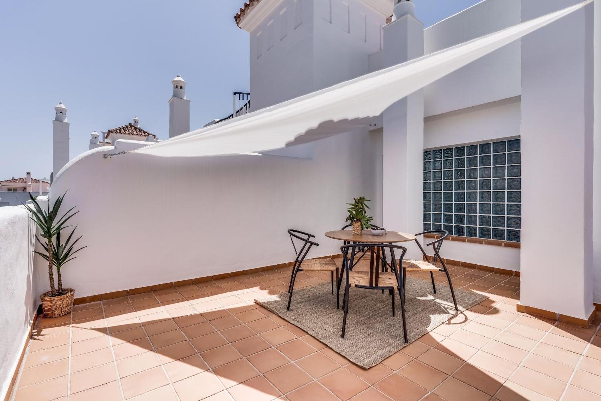Nieuw Ingericht Penthouse Met Ruim Dakterras Apartment Estepona