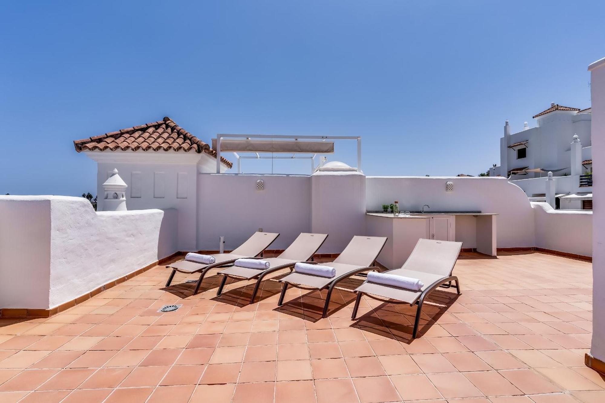 Nieuw Ingericht Penthouse Met Ruim Dakterras