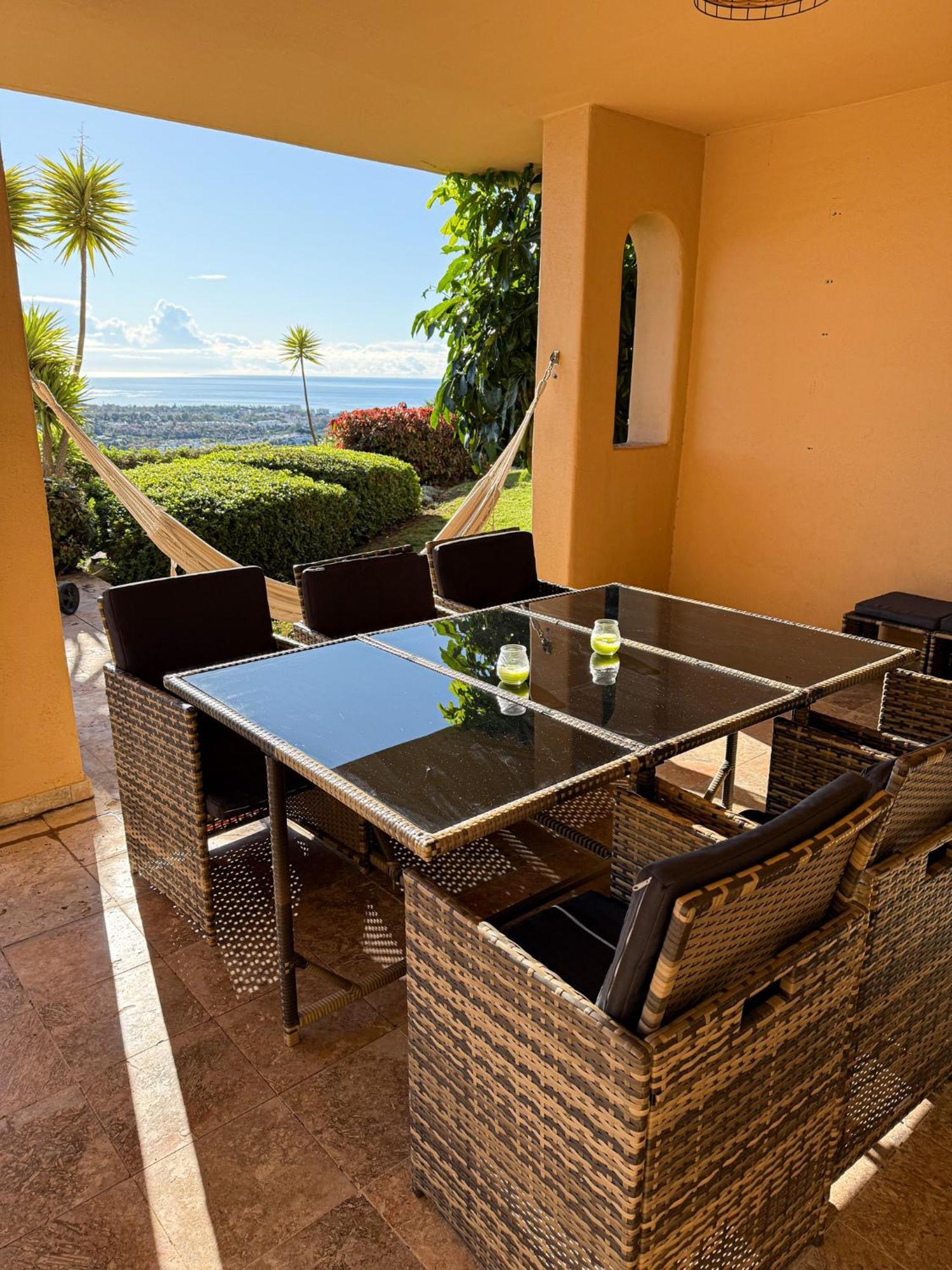Sea And Mountain View With 4 Pools Apartamento *