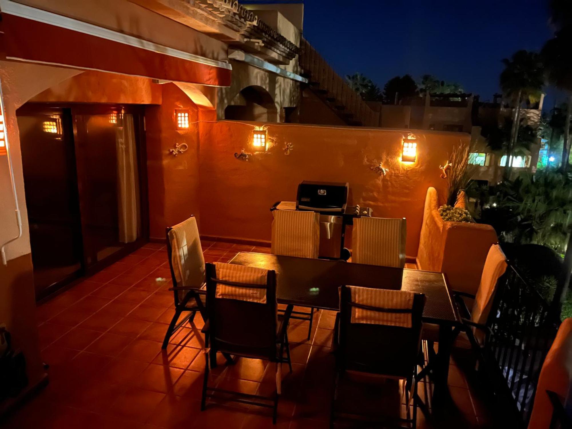 Apartment Prachtig Penthouse Met Zeezicht En Groot Zonneterras
