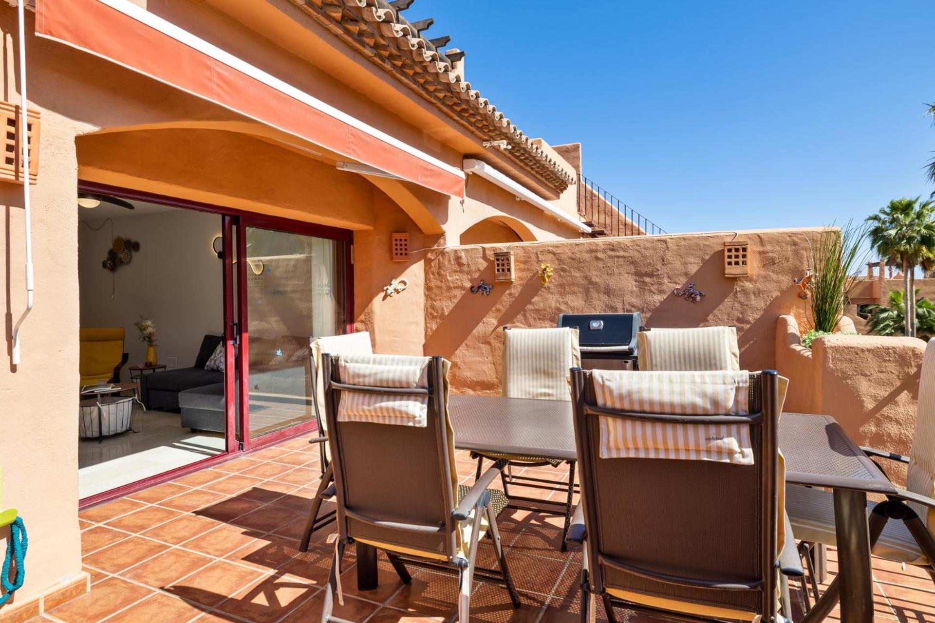 Apartment Prachtig Penthouse Met Zeezicht En Groot Zonneterras