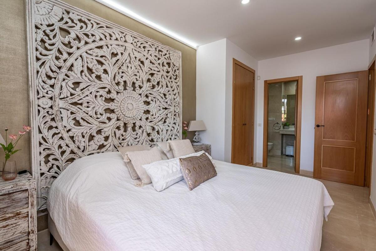 Appartement Precioso De Planta Baja En Salinas, *