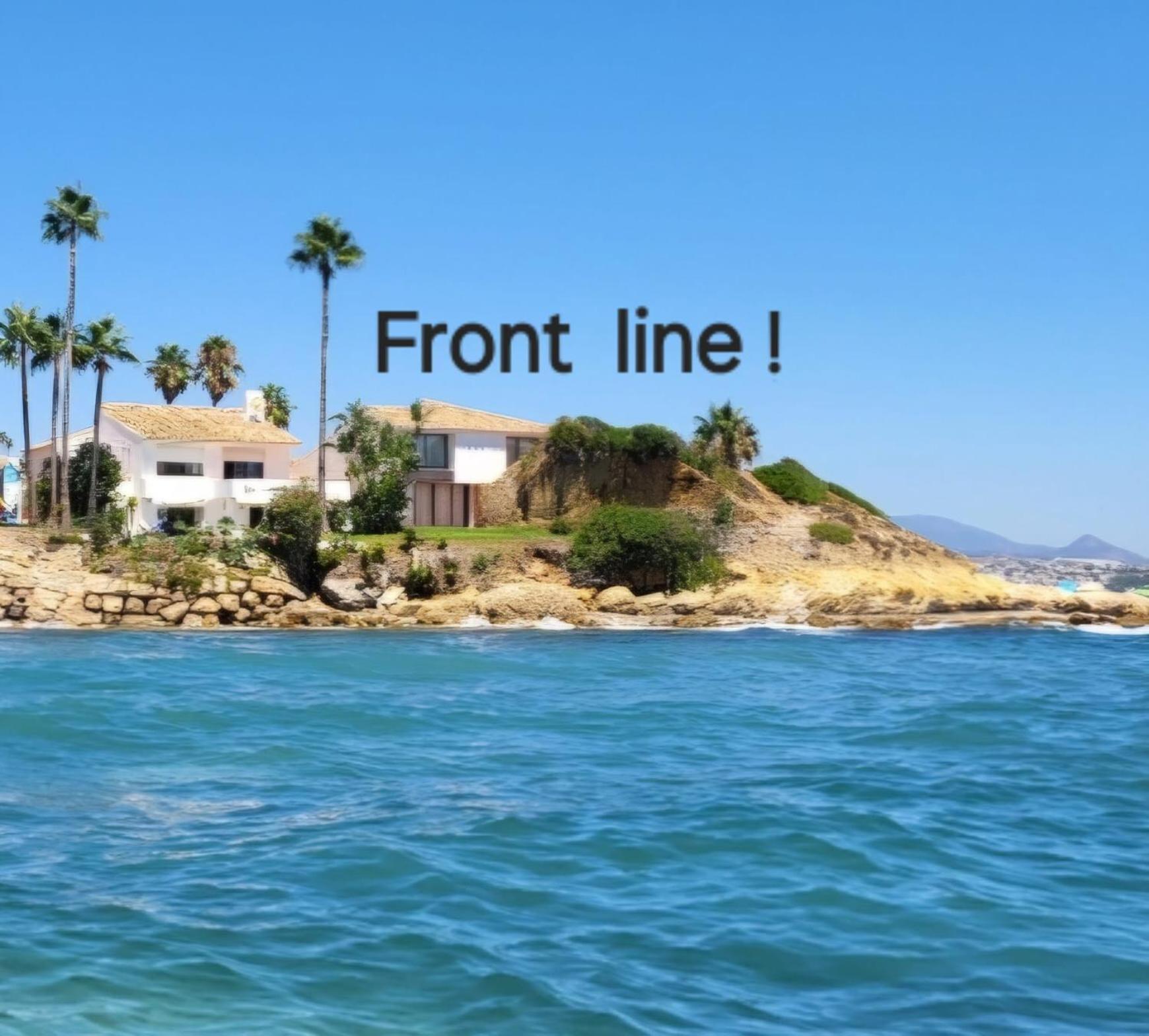 Beachfront Villa *
