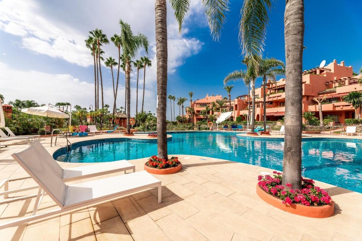 Apartment Frontline Luxury Ground Floor Estepona