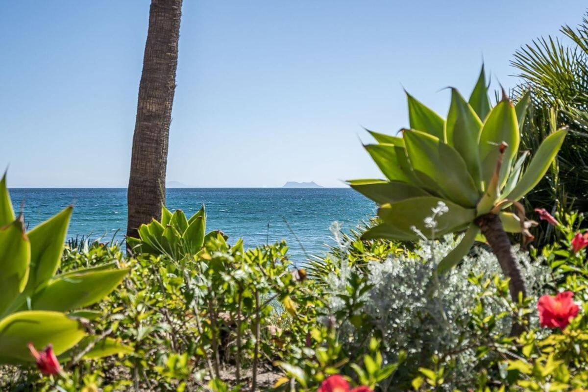 Frontline Luxury Ground Floor Apartment Estepona
