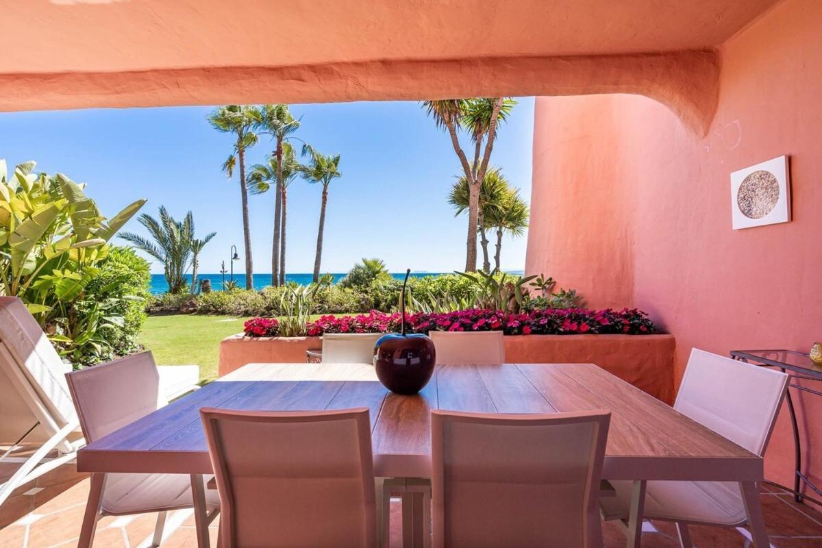 Frontline Luxury Ground Floor Apartment Estepona