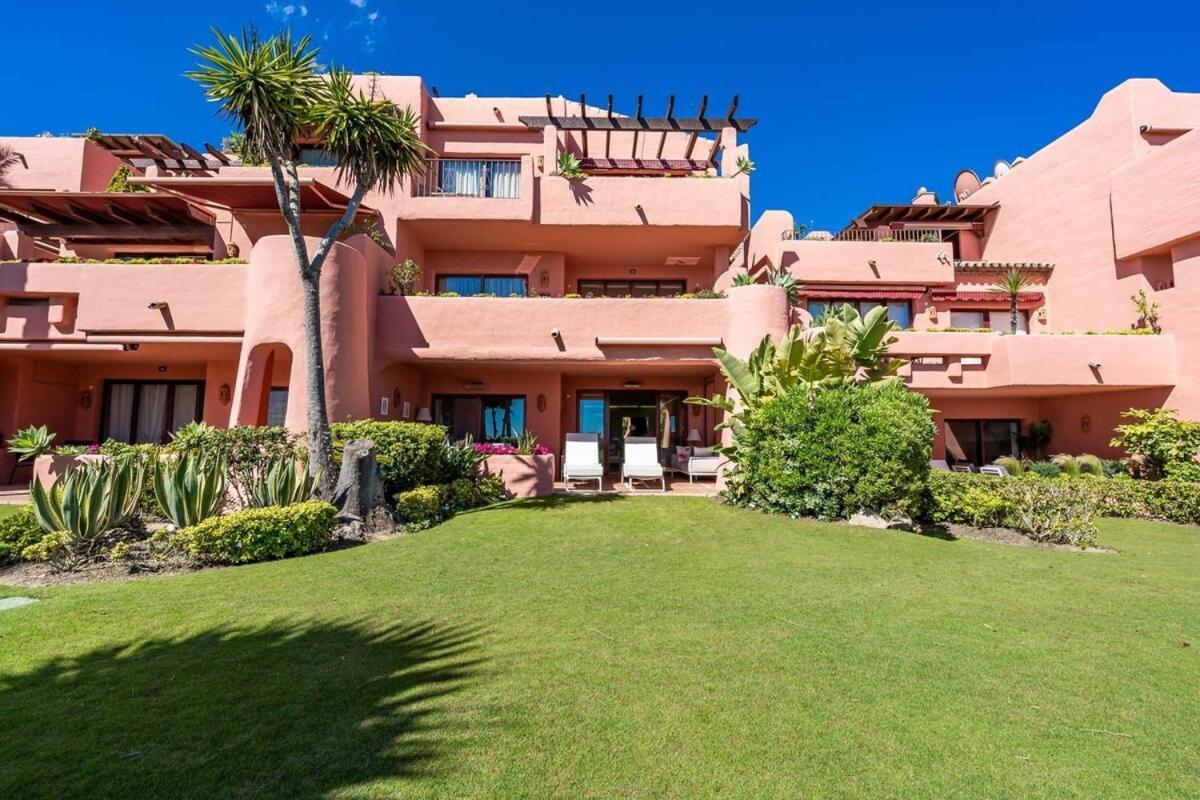 Apartment Frontline Luxury Ground Floor Estepona