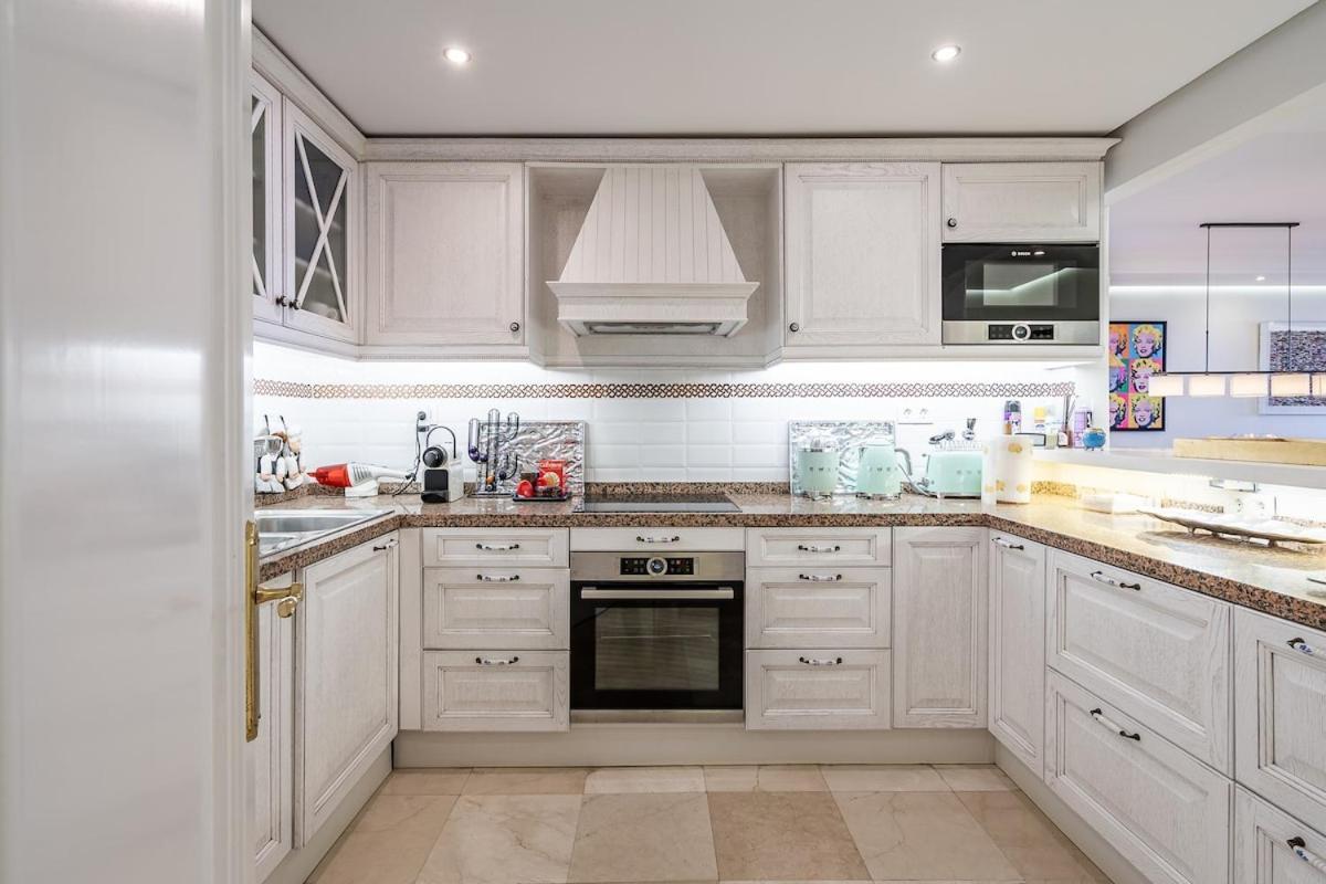 Apartment Frontline Luxury Ground Floor Estepona