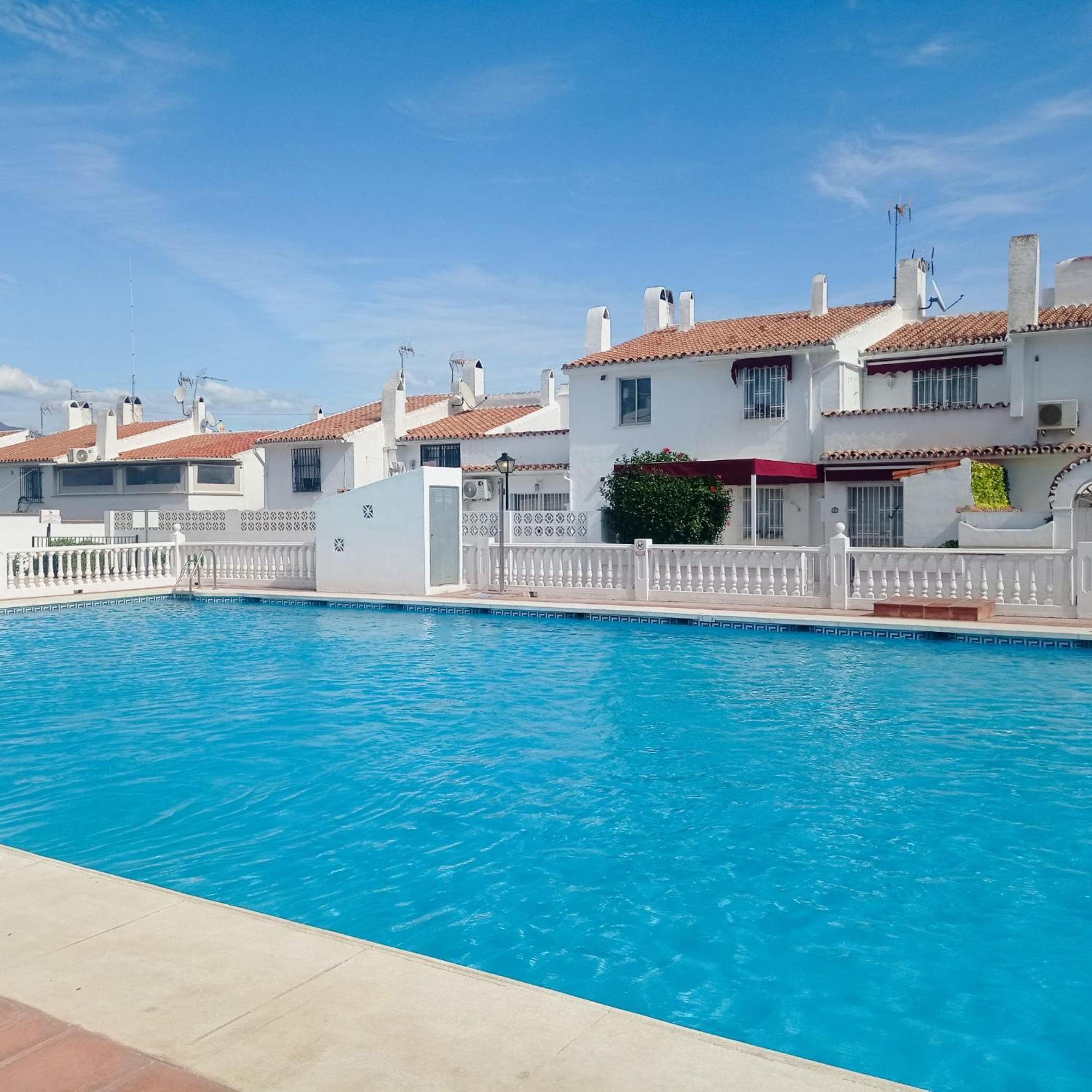 Refugio Acogedor Con Piscina Estepona