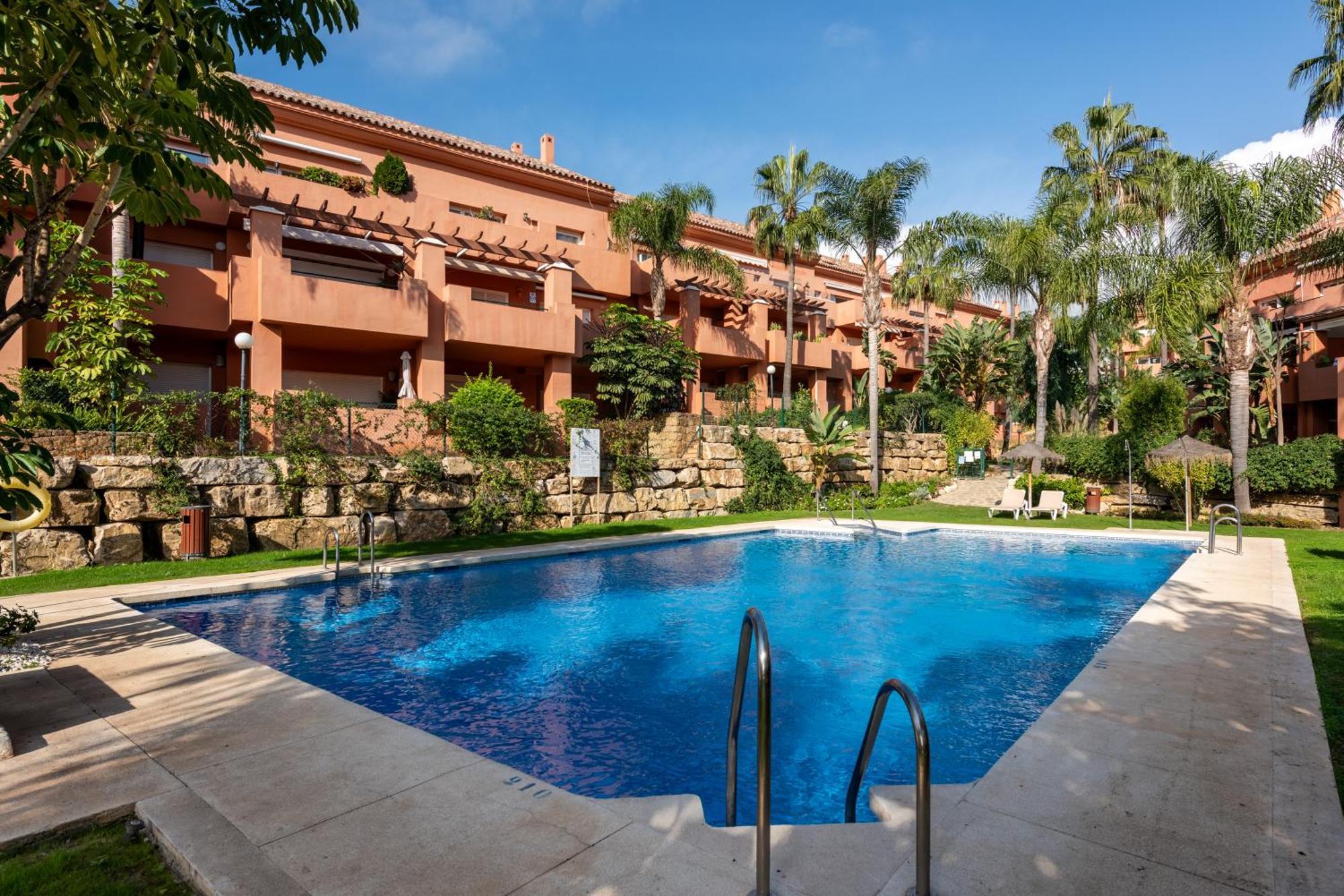 La Fragata 3b 2b Seaview Apartment Estepona